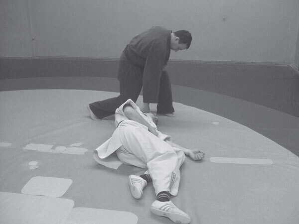 Джиу-джитсу – оружие спецслужб. Путь к победе - i_323.jpg