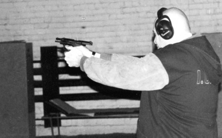 Вооруженная безопасность. Практическое руководство для сотрудников спецслужб - i_021.jpg