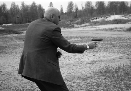 Вооруженная безопасность. Практическое руководство для сотрудников спецслужб - i_048.jpg