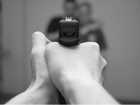 Вооруженная безопасность. Практическое руководство для сотрудников спецслужб - i_066.jpg