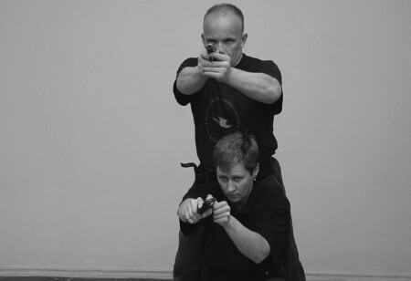 Вооруженная безопасность. Практическое руководство для сотрудников спецслужб - i_102.jpg