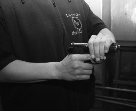 Вооруженная безопасность. Практическое руководство для сотрудников спецслужб - i_121.jpg