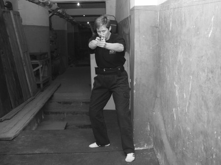 Вооруженная безопасность. Практическое руководство для сотрудников спецслужб - i_138.jpg