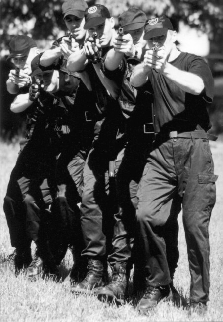 Вооруженная безопасность. Практическое руководство для сотрудников спецслужб - i_141.jpg