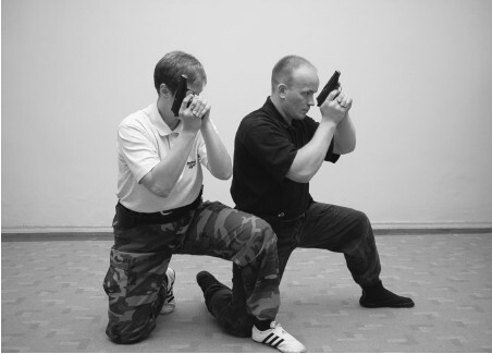 Вооруженная безопасность. Практическое руководство для сотрудников спецслужб - i_149.jpg