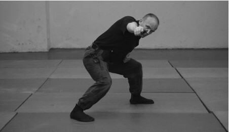 Вооруженная безопасность. Практическое руководство для сотрудников спецслужб - i_164.jpg