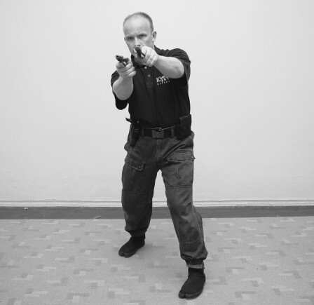 Вооруженная безопасность. Практическое руководство для сотрудников спецслужб - i_211.jpg