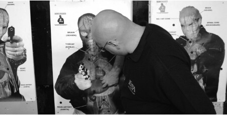 Вооруженная безопасность. Практическое руководство для сотрудников спецслужб - i_225.jpg