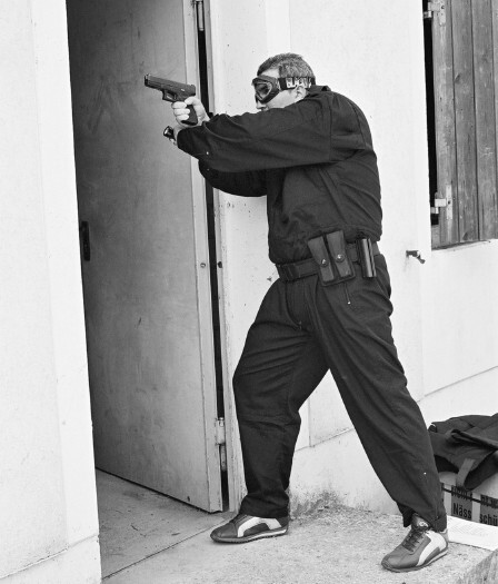 Вооруженная безопасность. Практическое руководство для сотрудников спецслужб - i_232.jpg