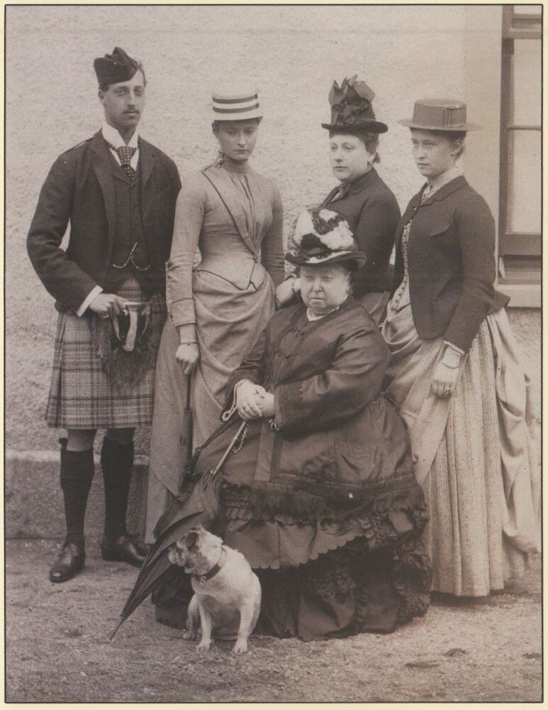 Неизвестная императрица - i_018.jpg