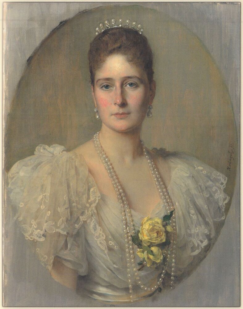 Неизвестная императрица - i_022.jpg