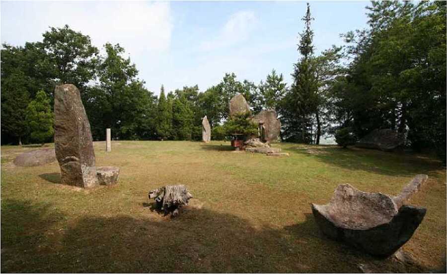 Страна восходящего солнца. Загадки древней истории - i_093.jpg