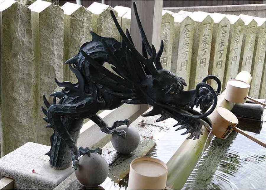 Страна восходящего солнца. Загадки древней истории - i_131.jpg