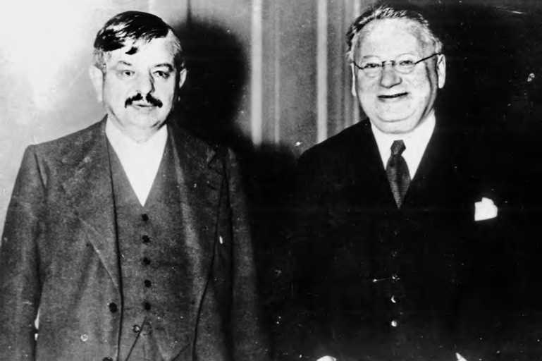 Рискованная игра Сталина: в поисках союзников против Гитлера, 1930-1936 гг. - i_019.jpg