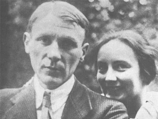 «Я хотел служить народу...»: Проза. Пьесы. Письма. Образ писателя - i_017.jpg