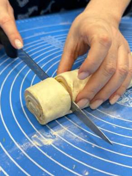 Слоёная выпечка от Венеры и Сергея Осепчук. Слой за слоем: простой путь к кулинарному успеху. 51 рецепт - _069.jpg