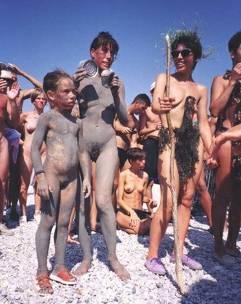 Натуризм и нудизм (сборник публикаций) - img77C3.jpg