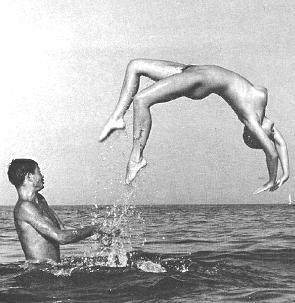 Натуризм и нудизм (сборник публикаций) - imgFE4.jpg