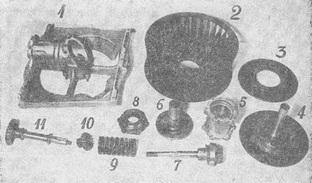 Танк Т-26. Устройство, работа, регулировка и уход - i_020.jpg