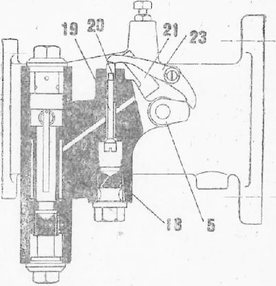 Танк Т-26. Устройство, работа, регулировка и уход - i_024.jpg