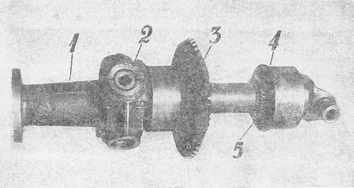 Танк Т-26. Устройство, работа, регулировка и уход - i_060.jpg