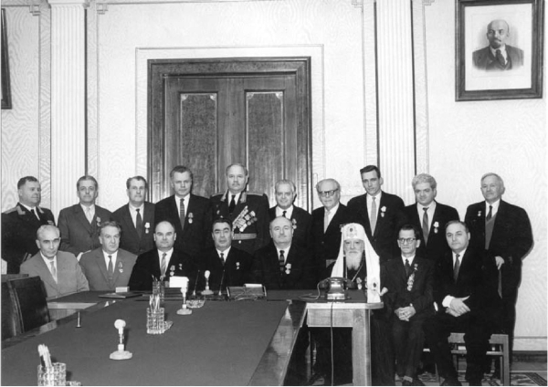 Информационные технологии в СССР. Создатели советской вычислительной техники - i_002.jpg