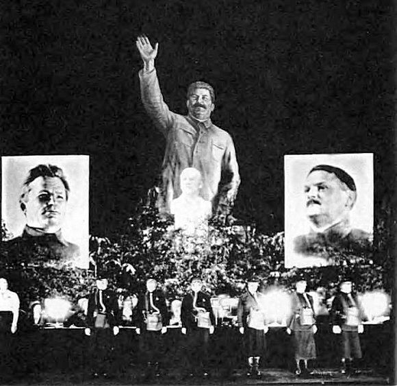 Повседневная жизнь советского города: Нормы и аномалии. 1920–1930 годы. - i_003.jpg