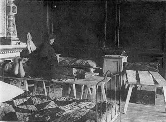 Повседневная жизнь советского города: Нормы и аномалии. 1920–1930 годы. - i_005.jpg