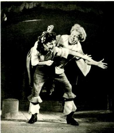 Лопе де Вега "Собрание сочинений в шести томах" . Компиляция (СИ) - i_044.jpg