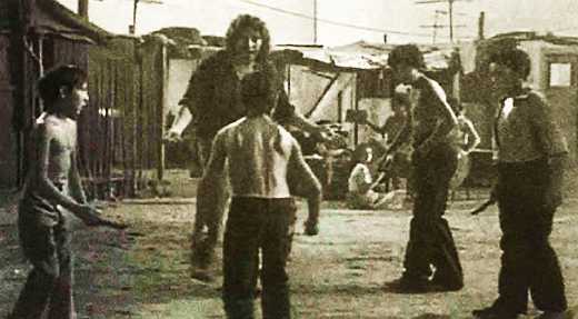 Учебник вымогателя, или Искусство владения навахой, ножом и цыганскими ножницами - _49.jpg