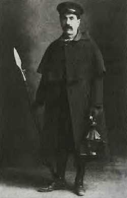 Учебник вымогателя, или Искусство владения навахой, ножом и цыганскими ножницами - _57.jpg