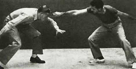 Учебник вымогателя, или Искусство владения навахой, ножом и цыганскими ножницами - _197.jpg