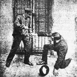 Учебник вымогателя, или Искусство владения навахой, ножом и цыганскими ножницами - _44.jpg_2