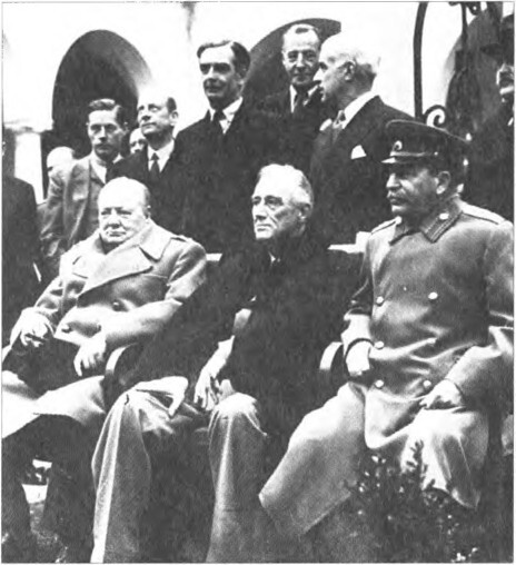 Рядом со Сталиным - i_025.jpg