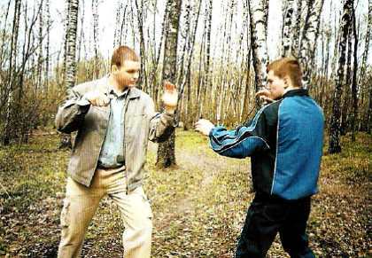 Мастер рукопашного боя. Преимущества агрессивной самозащиты - _70.jpg