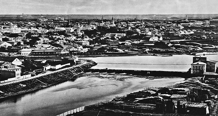 Книга Москвы: биография улиц, памятников, домов и людей - i_024.jpg