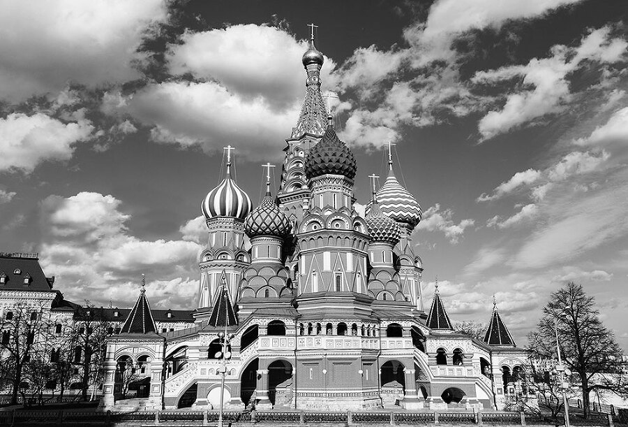 Книга Москвы: биография улиц, памятников, домов и людей - i_033.jpg