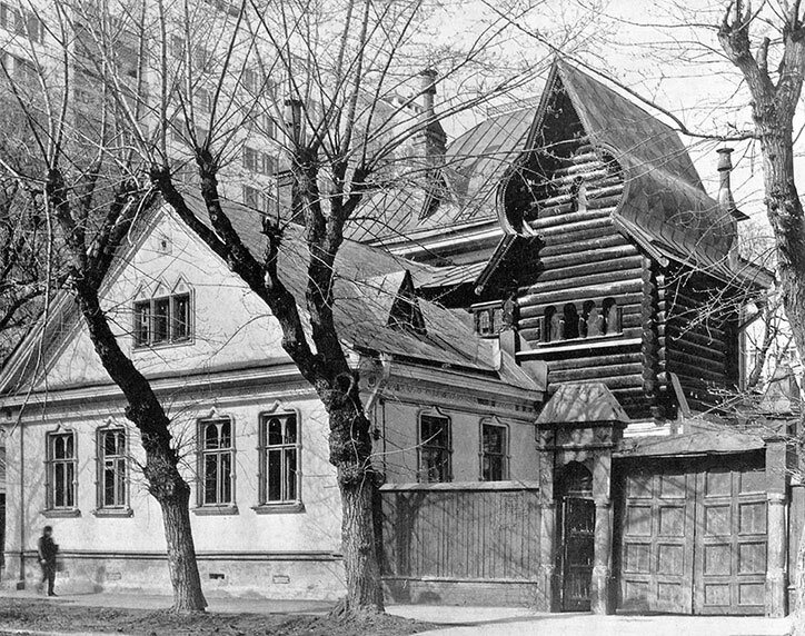 Книга Москвы: биография улиц, памятников, домов и людей - i_037.jpg