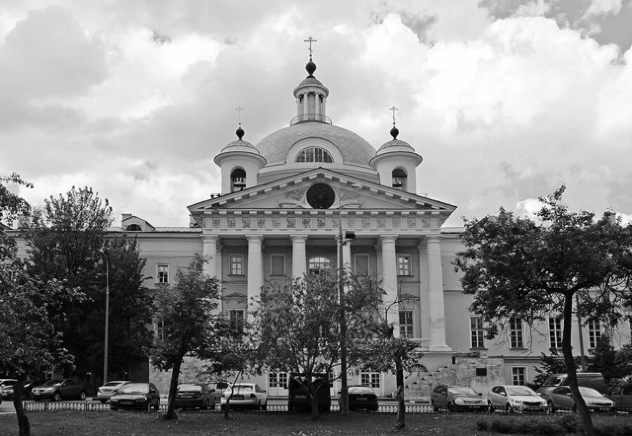 Книга Москвы: биография улиц, памятников, домов и людей - i_050.jpg