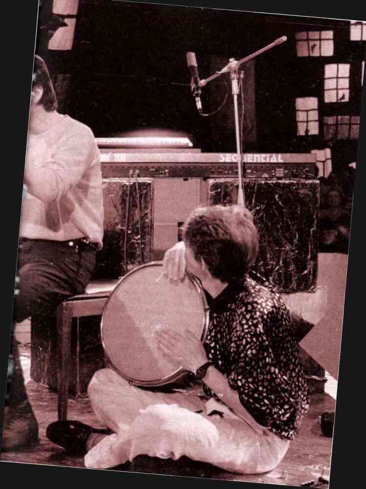 Гремучие скелеты в шкафу Том 2 - i_057.jpg