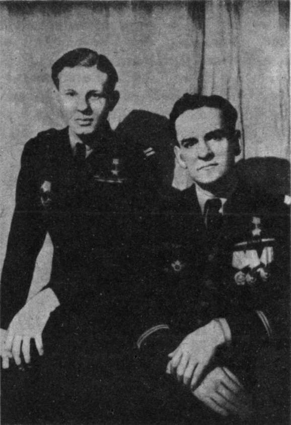 Три минуты истории - i_015.jpg