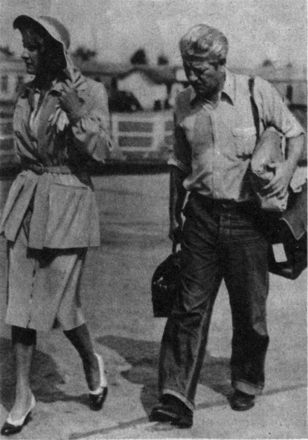 Три минуты истории - i_016.jpg