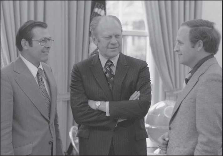 Беспокойный великан. Соединенные Штаты от Уотергейта до Буша против Гора (ЛП) - i_008.jpg