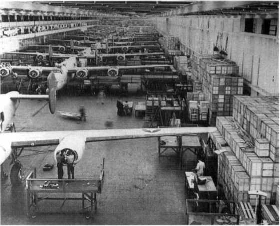 Свобода от страха. Американский народ в период депрессии и войны, 1929-1945 (ЛП) - i_066.jpg