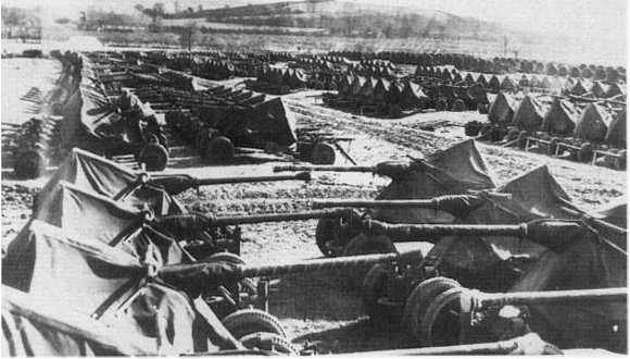 Свобода от страха. Американский народ в период депрессии и войны, 1929-1945 (ЛП) - i_070.jpg