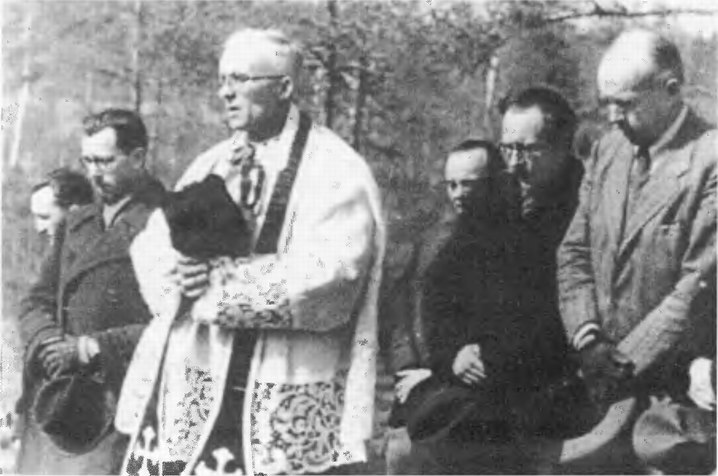 Катынский синдром в советско-польских и российско-польских отношениях - i_033.jpg