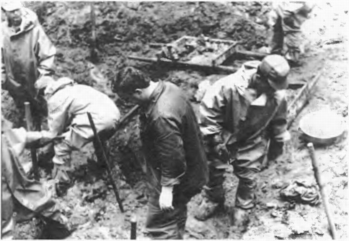 Катынский синдром в советско-польских и российско-польских отношениях - i_058.jpg