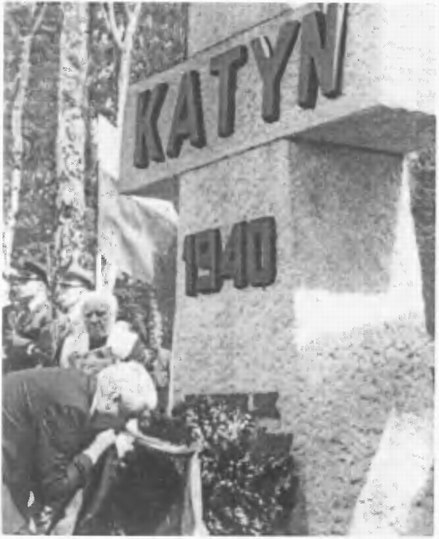 Катынский синдром в советско-польских и российско-польских отношениях - i_069.jpg