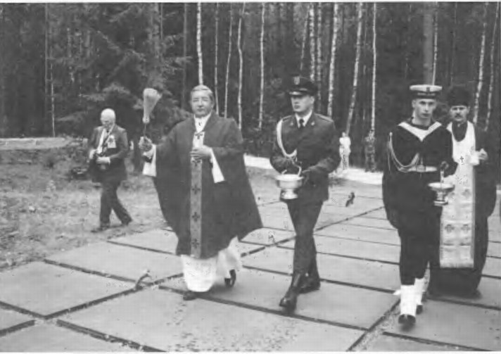 Катынский синдром в советско-польских и российско-польских отношениях - i_075.jpg