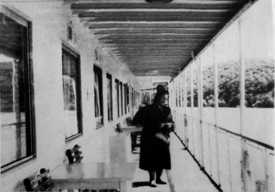 Вниз по Волге (сборник) - i_013.jpg